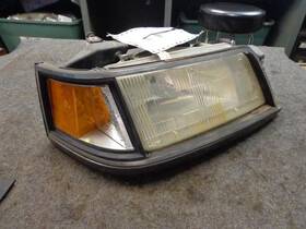114-58112r 88 89 Renault Medallion Passenger Headlight