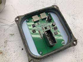 114-60765r 15-18 Mercedes W205 C 300 Sdn Headlight Led Control Module Aftermarket Q