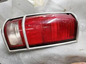 166-01083bl Driver Left Tail Light With Trim Chrome Fits 82-93 S10/s15/sonoma 125637