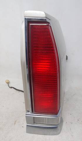 166-01308r Passenger Right Tail Light Fits 88-91 New Yorker Fwd 762716