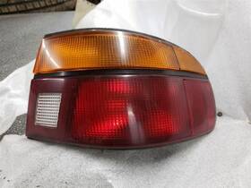166-01420r Passenger Right Tail Light Hatchback 2 Door Fits 91-92 Escort 24120