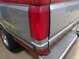 166-01673al Driver Left Tail Light Thru 9/89 Fits 87-90 Bronco 251949