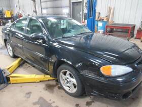 166-02150 Tail Light Bumper Mounted Fits 99-05 Grand Am 296111