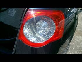166-50645r Passenger Tail Light Station Wgn Quarter Panel Mounted Fits 08-10 Passat 8401644