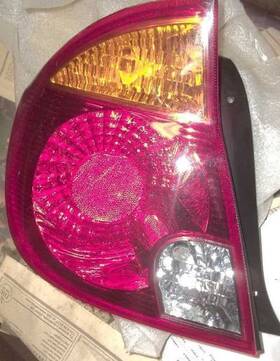 166-59541l Driver Tail Light Quarter Panel Mounted Canada Market Fits 03-06 Accent 131277