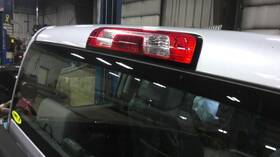 176.gm8n15 Silvrdo25 2015 High Mounted Stop Light 281203