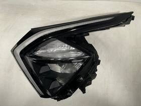92101p1080 2023 Kia Sportage Left Headlight Broken Tab For Parts 2.5l Awd 2k -lx- 48014