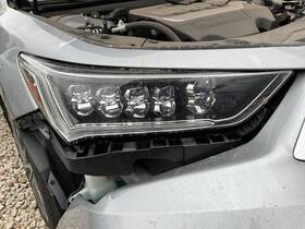 114-10311r Acura Passenger Right Headlight Fits 18-20 Rlx 2462359