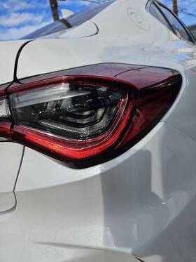 166-11540br Acura 2021-2023 Tlx Passenger Side Tail Light Qtr Mtd Chipped In Corner Of Le