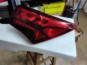 166-60873r Acura Passenger Right Tail Light Quarter Mounted Fits 15-18 Tlx 560927