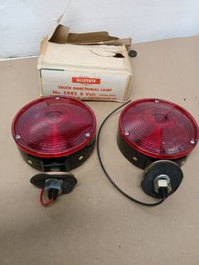 Sears-5982 Allstate Vintage Truck Directional Lamps 6 Volt Pair Do-ray Chicago Sears 5982