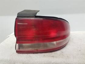 166-01476ar Apf Passenger Tail Light Ends Quarter Panel Mounted Fits 93-97 Concorde 420800