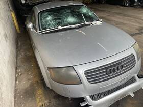114-58638al Audi Driver Headlight Xenon Hid Thru Vin 003500 Fits 00-01 Tt 1358051