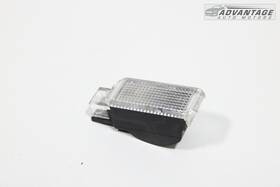 947415a Audi 2012-2018 A6 C7 Rear Left Or Right Side Trunk Courtesy Light Lamp Oem