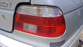 166-59277r Bmw Passenger Right Tail Light Without Clear Lens Fits 00-03 M5 305970