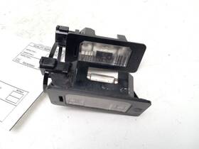175.bm1s07 Bmw 2007 3 Series 328i License Lamp