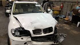 176.bm1513 Bmw X5 2013 High Mounted Stop Light 6887618 176.bm1513 Bmw X5 2013 High Mounted Stop Light 6887618