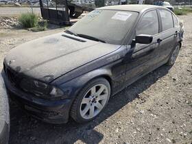 176.bm1a01 Bmw 325i 2001 High Mounted Stop Light 12084128
