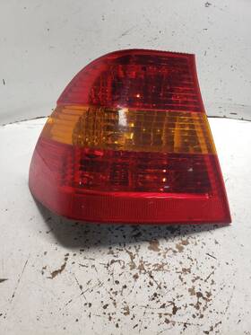 63216907935 Bmw Driver Tail Light Sedan Canada Market Fits 02-05 320i 1334038