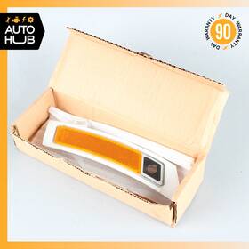 7232421-02 Bmw 14-15 X5 Front Bumper Side Marker Reflector With Camera Hole 7232421 7232421-02 Bmw 14-15 X5 Front Bumper Side Marker Reflector With Camera Hole 7232421