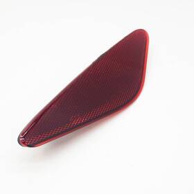 8089519 Bmw Left Driver Side Bumper Reflector In Red Color