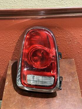 63219477159 Bmw 9477159 Oem Mini Countryman F60 Rear Left Tail Light Genuine 63219477159 Bmw 9477159 Oem Mini Countryman F60 Rear Left Tail Light Genuine