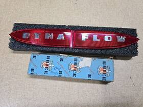 1337459 Buick Nos Gm 1949 Super Roadmaster Dyna Flow Trunk Lens Emblem Pair Model 50 70