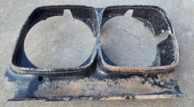 Buick 1385516 68-69 Skylark Gs Headlight Headlamp Bezels Left Hand Driver Side