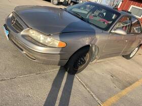 166-01889 Buick Tail Light Lid Mounted Fits 01-04 Regal 496551