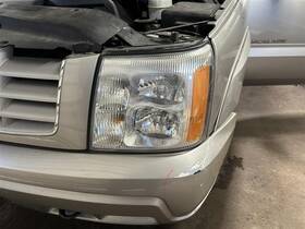114-00756bl Cadillac Driver Left Headlight Fits 05-06 Escalade 1095964