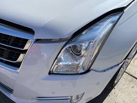 114-02803l Cadillac Driver Headlight With Adaptive Headlamps Opt T95 Fits 15-17 Xts 1105041