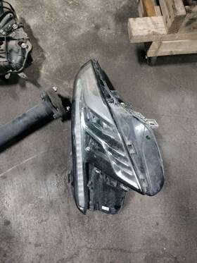114-10083r Cadillac Passenger Headlight With Automatic High Beam Intellibeam Fits 17-18 Ct6 4245432