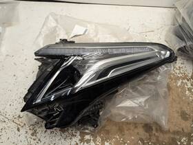 114-11252r Cadillac Passenger Right Headlight Fits 20-24 Xt5 797556