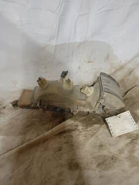 116-00137r Cadillac Passenger Corner/park Light Park Lamp-turn Signal Fits 70