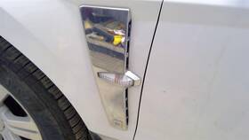 116-10578l Cadillac Driver Corner/park Light Side Marker Fender Mounted Fits 10-12 Srx 466543