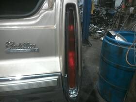 166-01374a Cadillac Rh Tail Light Lens Fits 89-90 Deville 119101