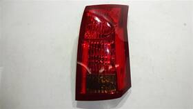 166-02006cr Cadillac Passenger Right Tail Light Thru 1/3/04 Black Square Fits 03-04 Cts 633892