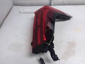 166-11582ar Cadillac 2020 Xt6 Passenger Right Side Led Tail Light Quarter Panel Mounted