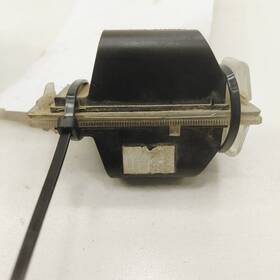 175.gm6n16 Cadillac Xts License Plate Light Lamp 2016 2017 2018