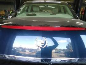 176.gm6v06 Cadillac 06 Dts High Mounted Stop Light 176.gm6v06 Cadillac 06 Dts High Mounted Stop Light