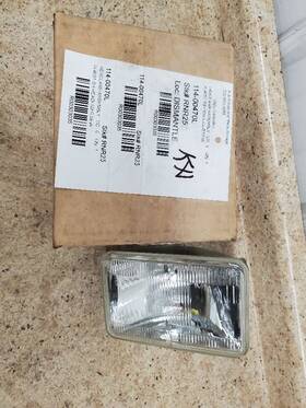 114-00470l Chevrolet Driver Left Headlight Inner Fits 82-92 Camaro 114-00470l Chevrolet Driver Left Headlight Inner Fits 82-92 Camaro