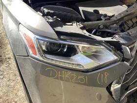 114-10383r Chevrolet Passenger Headlight Hid Opt T4f Thru 04/03/2019 Fits 18-19 Traverse 7979952 114-10383r Chevrolet Passenger Headlight Hid Opt T4f Thru 04/03/2019 Fits 18-19 Traverse 7979952