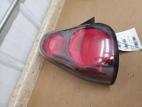 166-01816l Chevrolet Driver Tail Light Quarter Panel Mounted Fits 00-05 Monte Carlo 287230