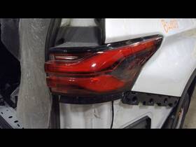 166-11906r Chevrolet Passenger Tail Light Quarter Panel Mounted Fits 22-23 Traverse 864521