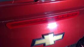 176.gm1w15 Chevrolet Camaro Lt Convertible 2015 High Mounted Stop Light 490072