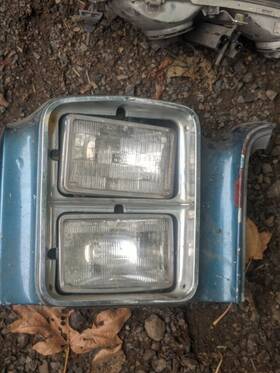 356462 Chevrolet Passenger Right Headlight Door/cover Classic Fits 76-77 Chevelle