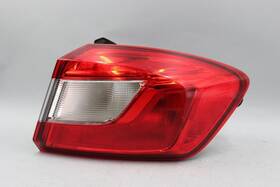 42660369 Chevrolet Passenger Tail Light With Led Lamps Sedan Fits 19 Cruze 35411
