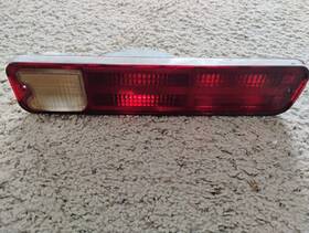 5972916 Chevrolet 1979-87 El Camino G Body Wagon Passenger Side Taillight Lens Used Oem