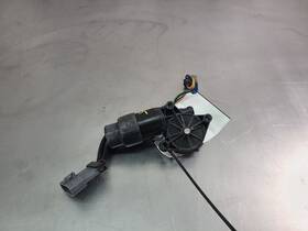 619-00133l Chevrolet 2000-04 C5 Corvette Left Driver Side Headlight Motor Assembly Thru 02/02/04 619-00133l Chevrolet 2000-04 C5 Corvette Left Driver Side Headlight Motor Assembly Thru 02/02/04