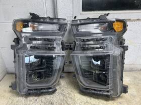 Chevrolet Truck 114.gm8b23 2023 Silvrdo35 Oem Led Headlight Driver And Passenger Side